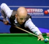Luca Brecel maakt geen schijn van een kans tegen Ronnie O'Sullivan op de Masters