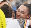 🎥 Daar is die gouden medaille! Nina Derwael blijft mentaal overeind in bizarre finale en is olympisch kampioene!