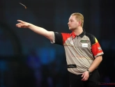 Dimitri Van den Bergh gaat op speeldag 6 van de Premier League darts er meteen uit